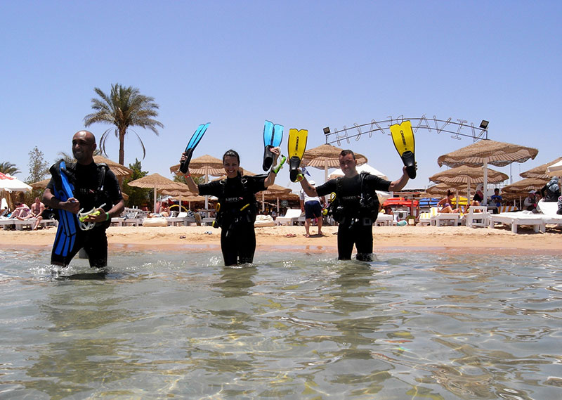 Ingresso in acqua a Naama Bay
