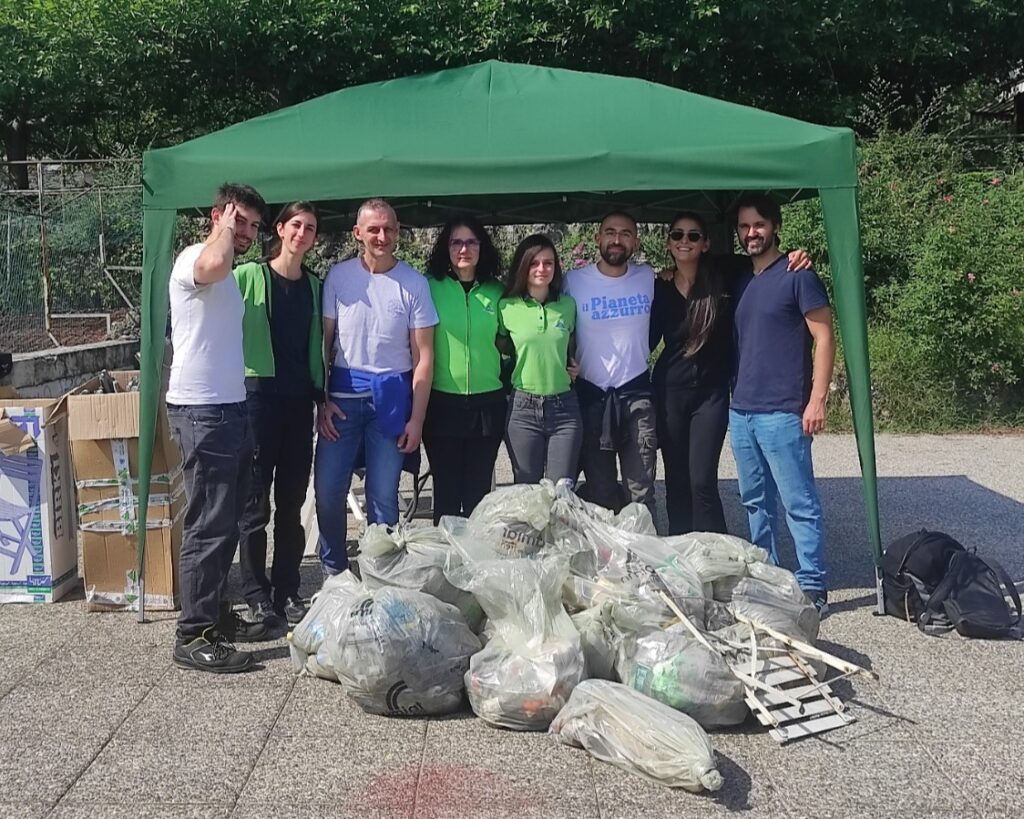 trashchallenge 2024 pianeta azzurro rifiuti po